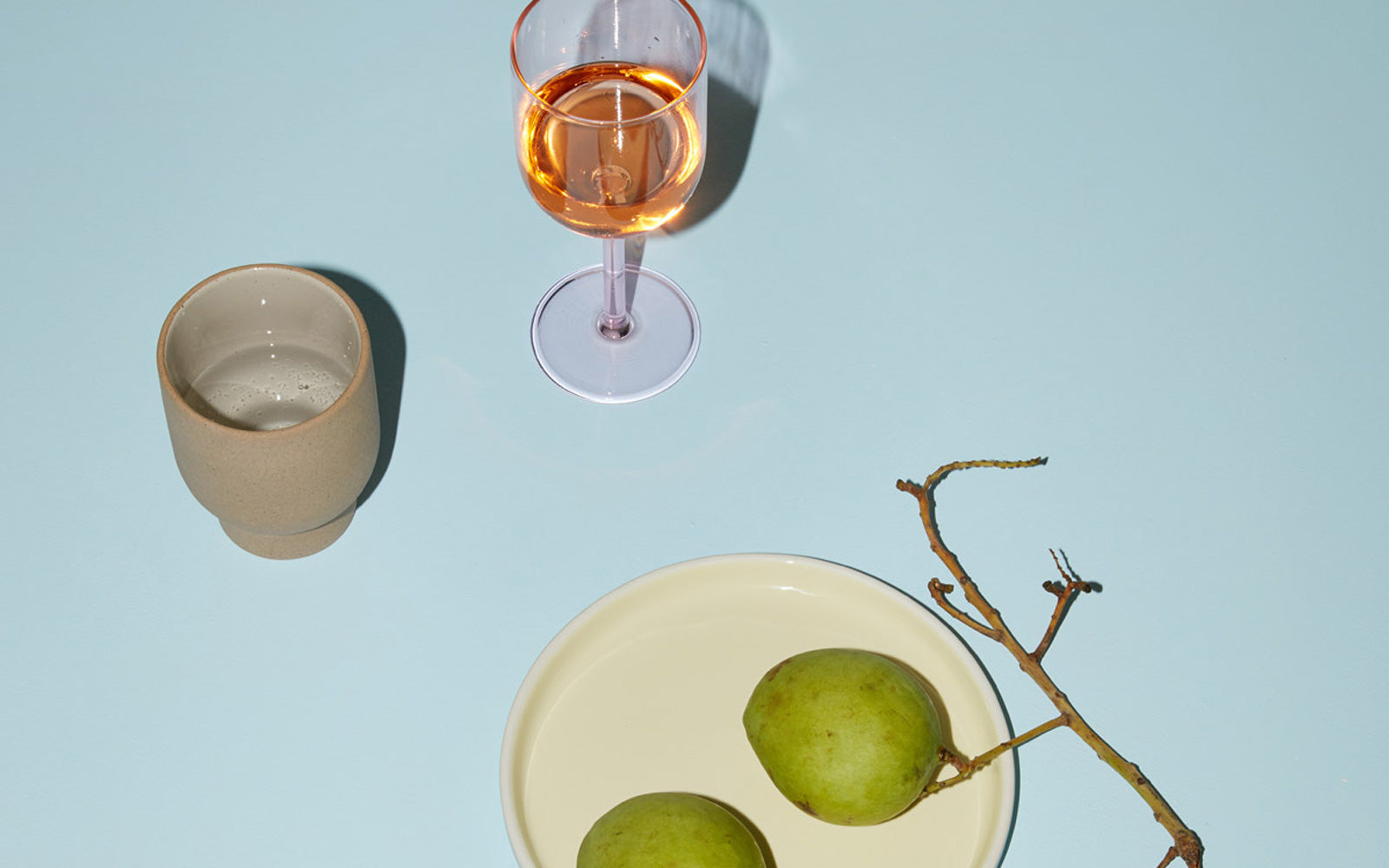TABLEWARE - EN KOLLEKTION AF GLAS OG KERAMIK