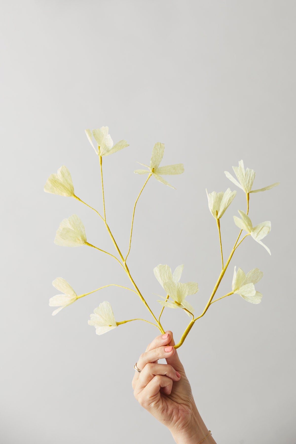 PAPER FLOWER, BRANCH GRANDE, YELLOW, 320620Y