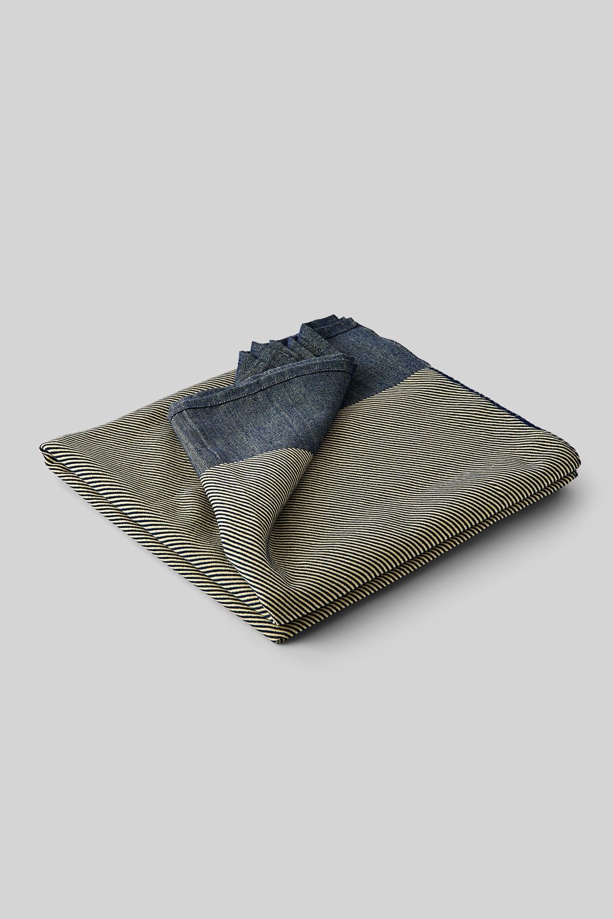 THROW, YELLOW/DARK BLUE