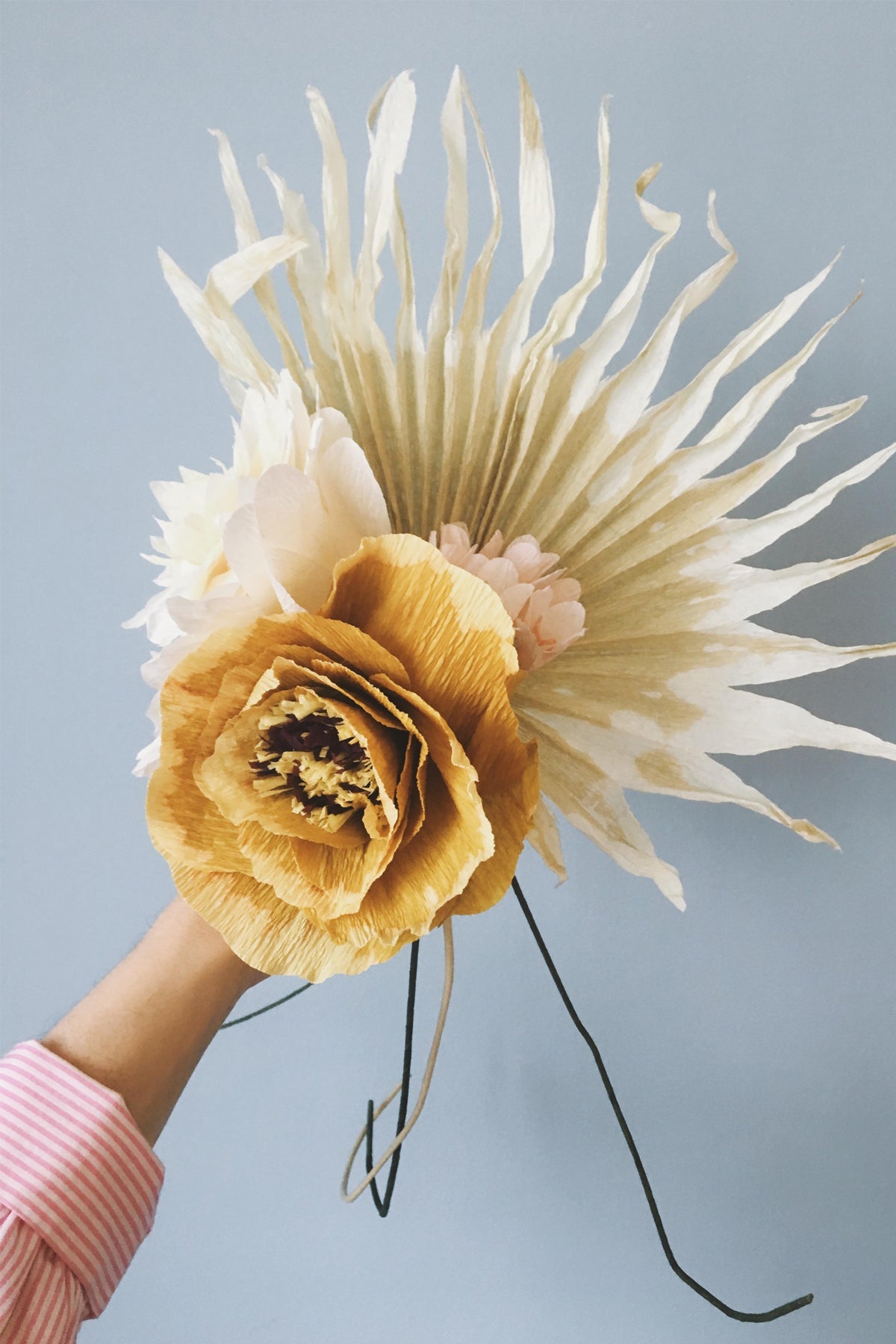 PAPIERBLUMEN, ACKERWINDE, ROSA